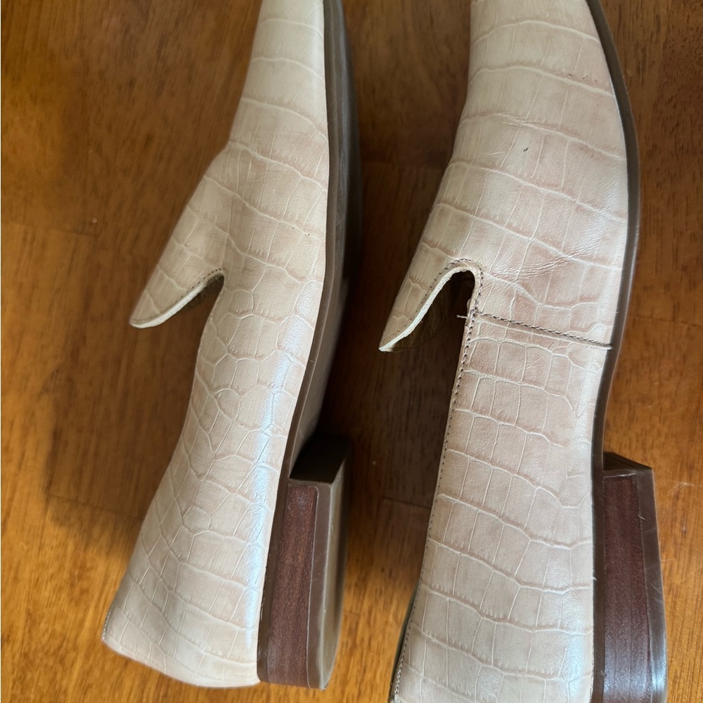 Jack Rogers Beige Croc-Embossed Loafers - Picture 3 of 5